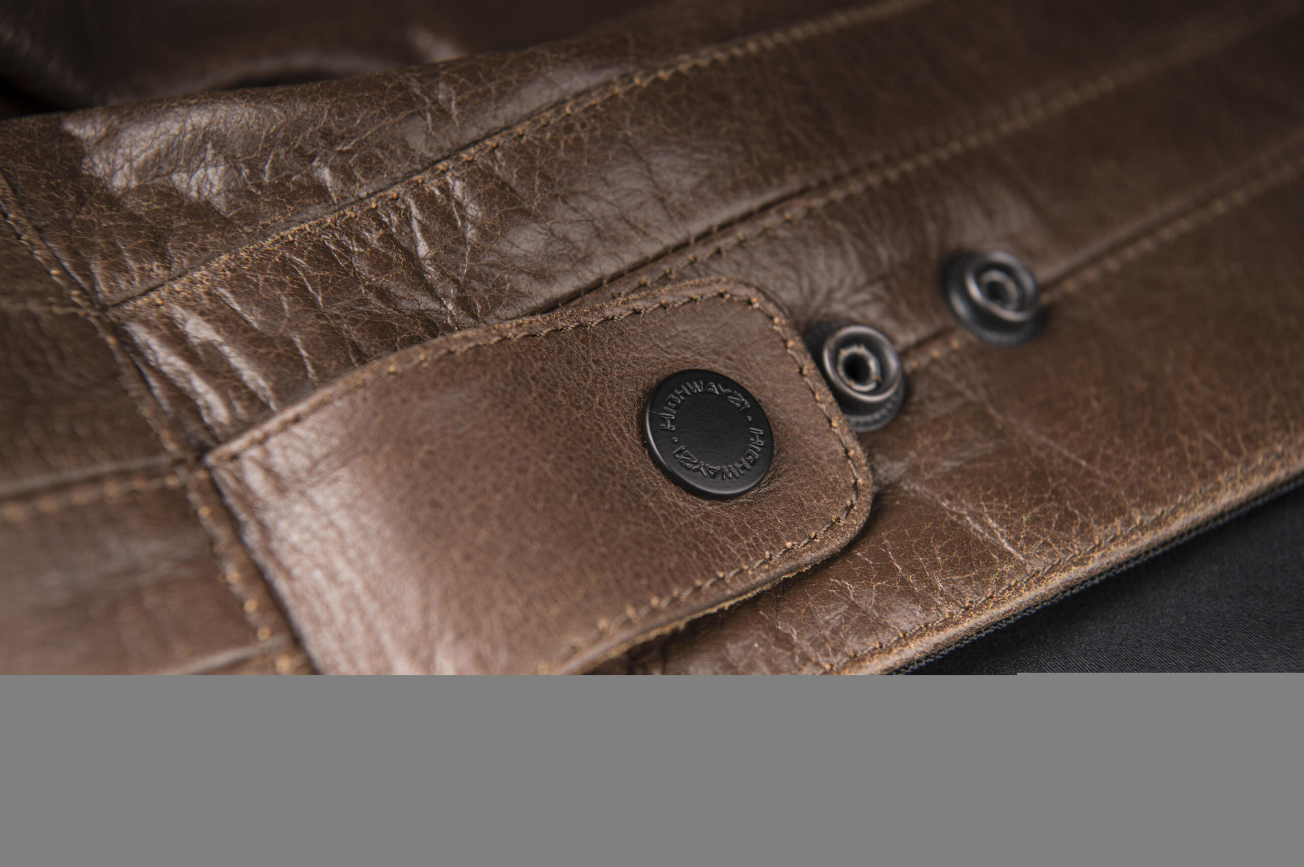 Primer Riding Jacket Brown Small - Image 4