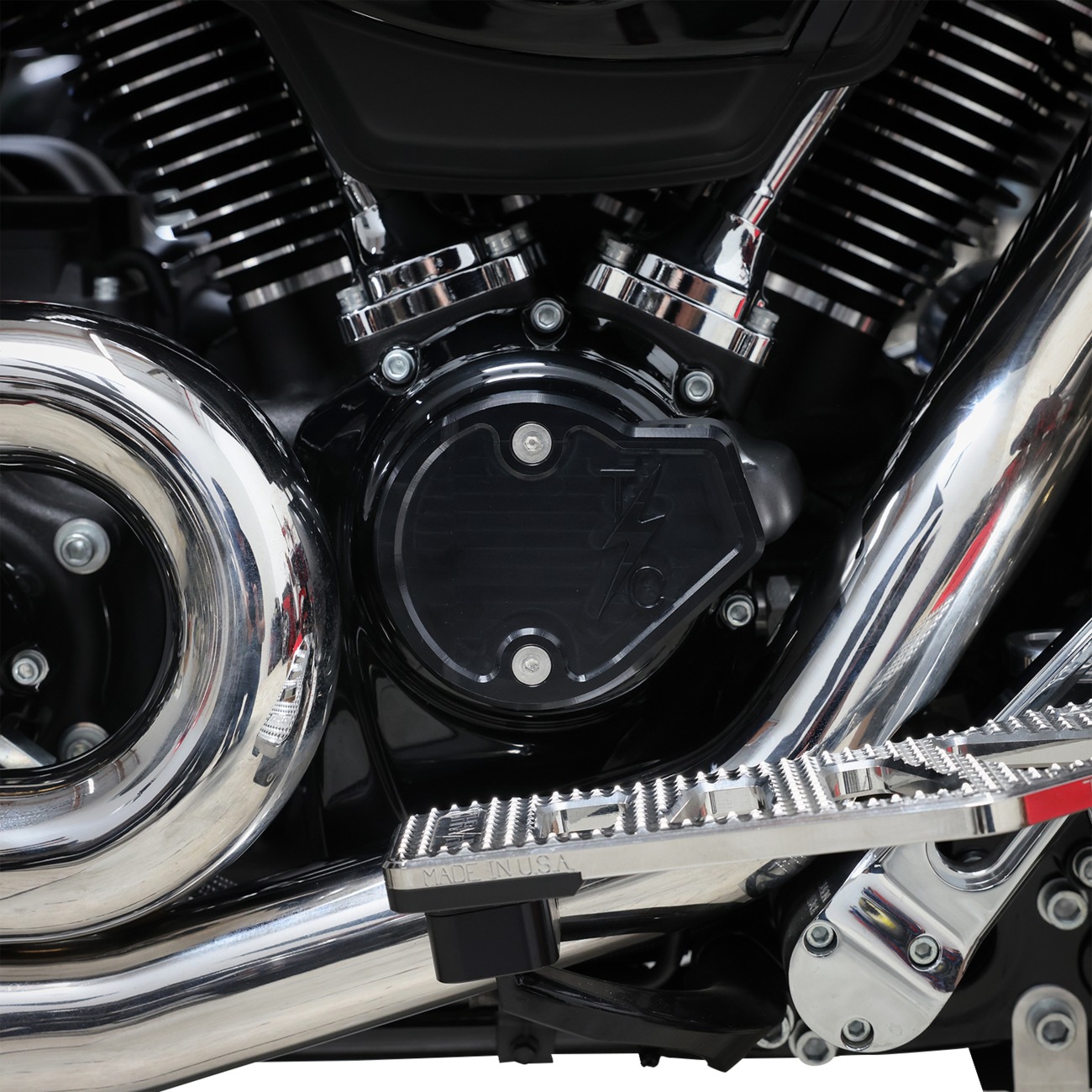 Thrashin Supply Gen 2 Smooth Black Cam Cover M8 - Image 4