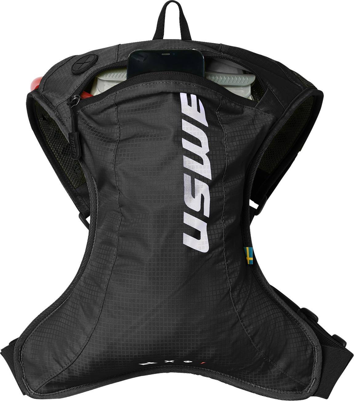 USWE Outlander 2L Hydration Pack Black - Image 3